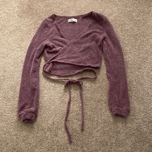 Hollister wrap around Sweater top